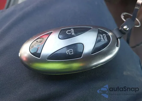 2024 Hyundai Elantra Sel z USA, uszkodzony, nr VIN KMHLS4DG8RU766713